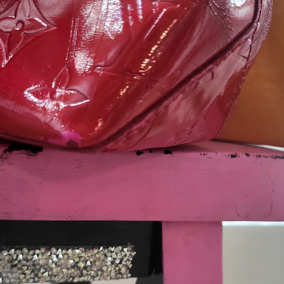 (2) authentic Louis Vuitton Vernis Purses! - Picture 12 of 16